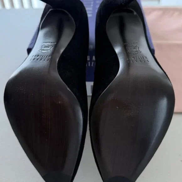 STUART WEITZMAN NOUVEAU BLACK SUEDE 100 MM PUMPS SIZE 6 M - NEW TAGS